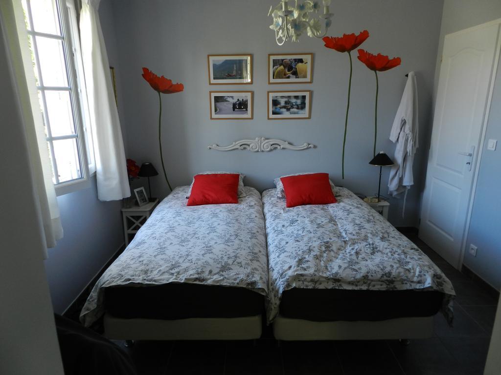 Les Broussous Bed & Breakfast Sauve Rom bilde