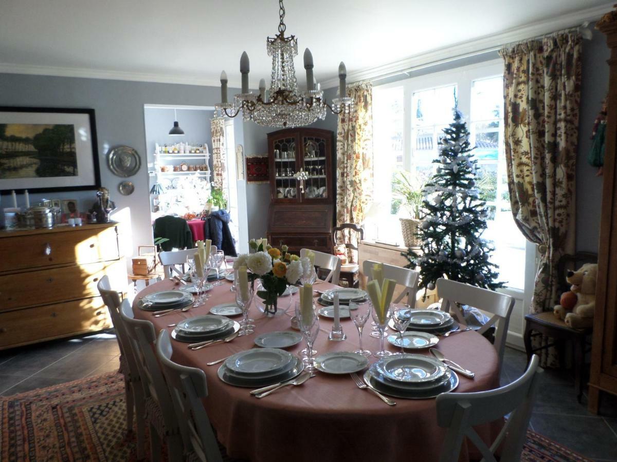 Les Broussous Bed & Breakfast Sauve Eksteriør bilde